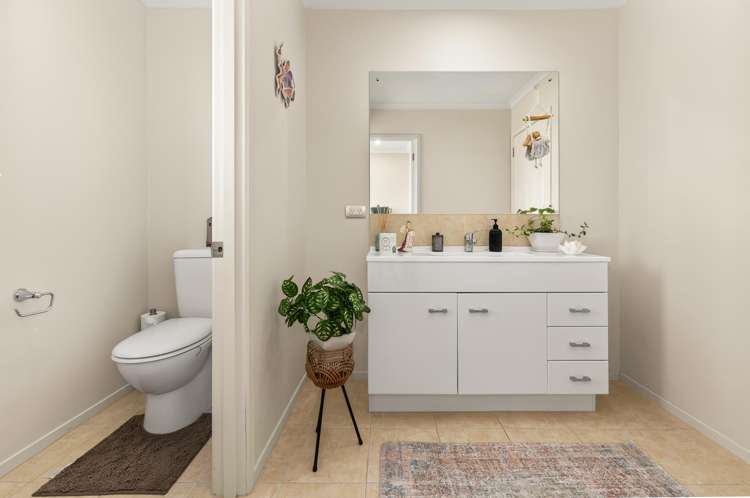 9 Barry Curtis Place Levin_17