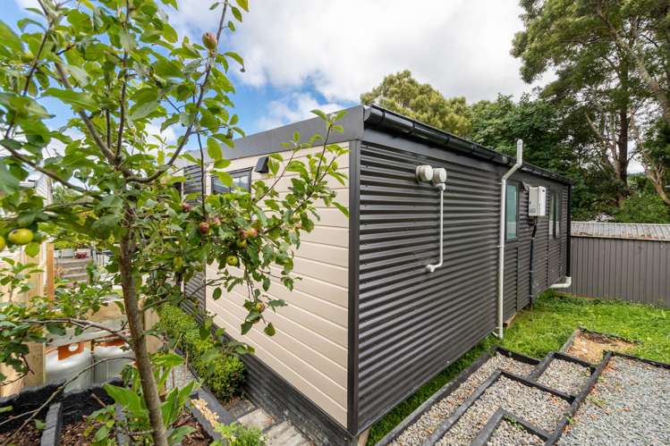 9a Edelweiss Grove Timberlea_2