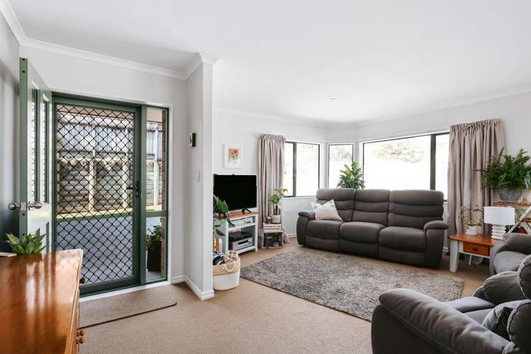 5 Maggie Place Ohauiti_9