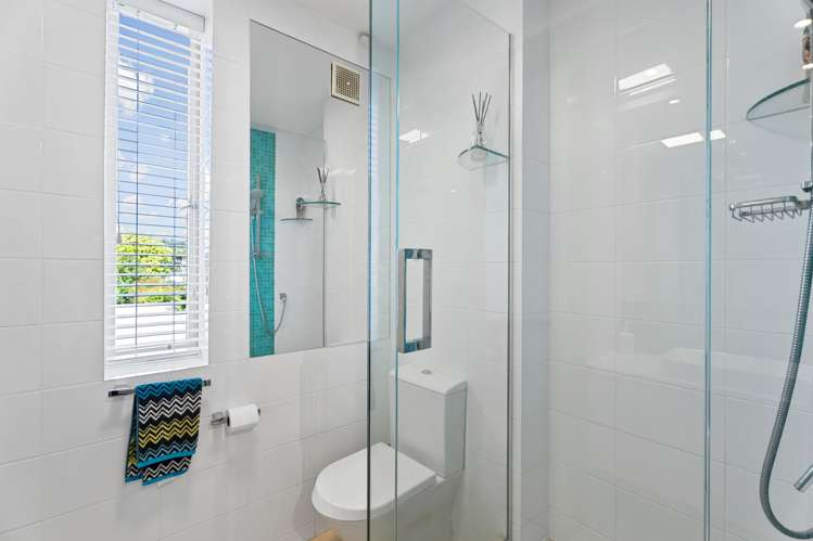 4/15 Karori Crescent Orakei_14