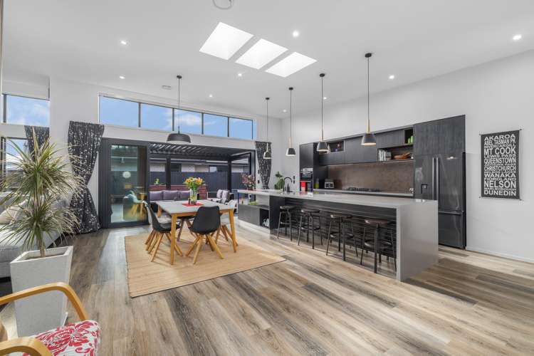 42 Selfe Crescent_1