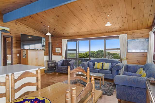2a Marine Parade Otaki Beach_4