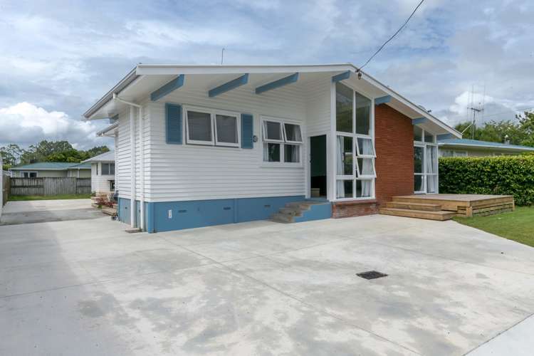 40 Garden Heights Avenue Glenview_18