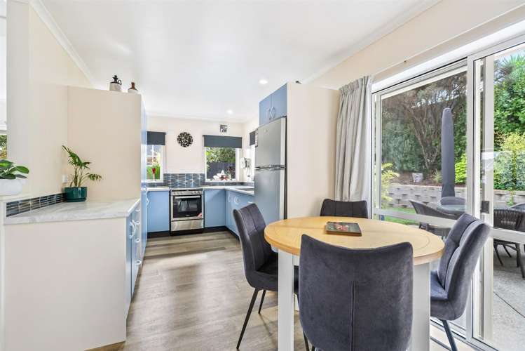 19 Ridgeway Drive Te Kamo_10