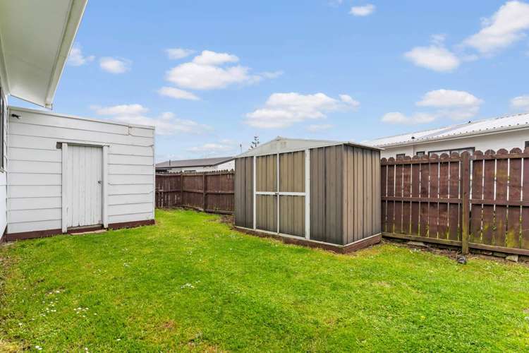 2/10 Trevor Hosken Drive Wiri_14