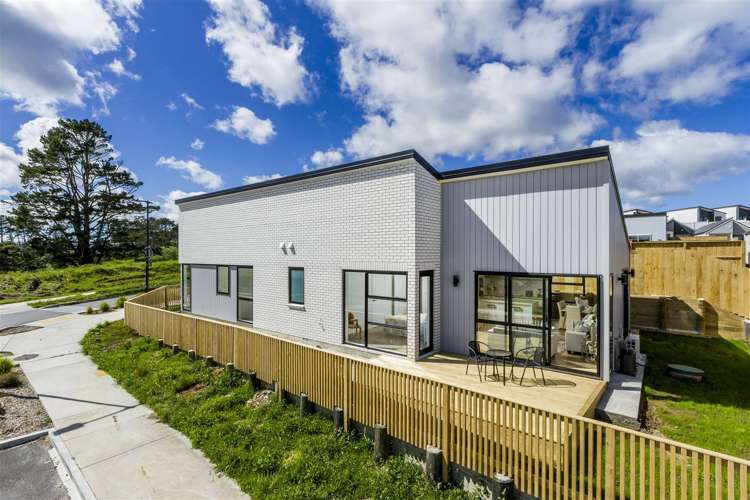 1 Horokaka Street Massey_28