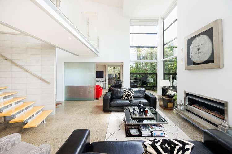 297 Fitzherbert Avenue West End_8