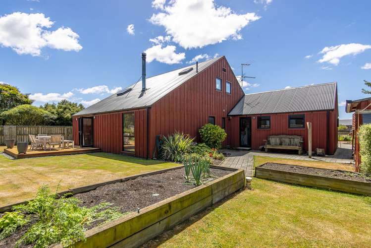 16 Devon Crescent Darfield_18