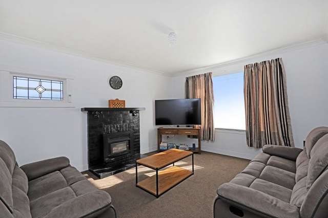 703 Grays Road Mahora_2