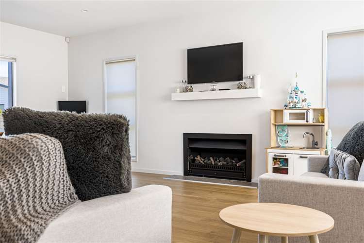 36 Pohutukawa Parade Riverhead_17