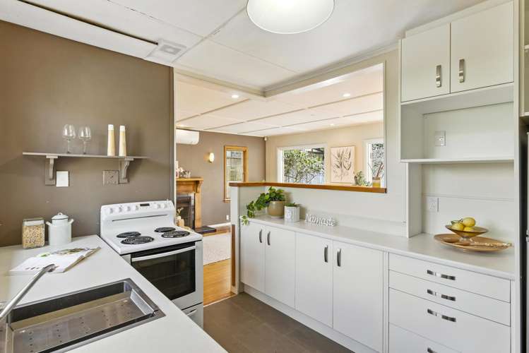 25 Weka Road Raumati Beach_9