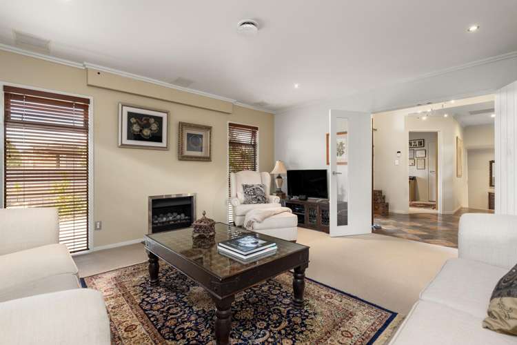 196 Hollister Lane Ohauiti_11