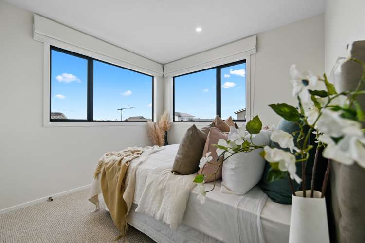 55 Probert Crescent Chartwell_8