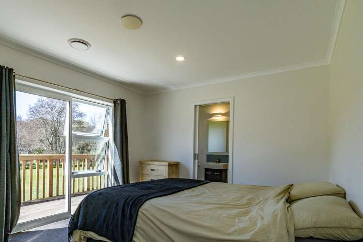 92 Burns Street Ohakune_7