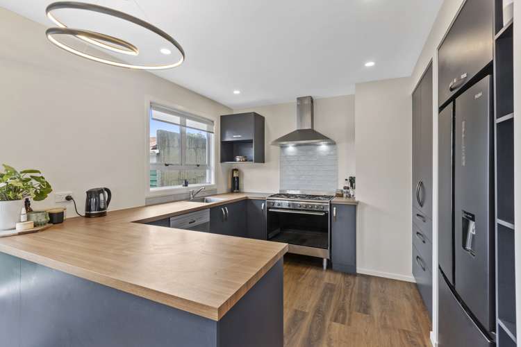 14 Cowling Road_0