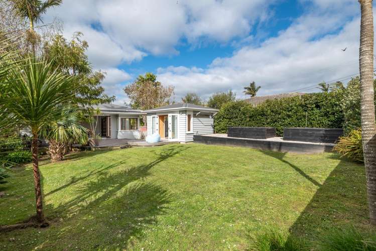 32 Huia Road Pt Chevalier_17