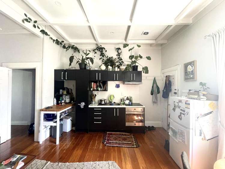 2/25 Mt Pleasant Road Mt Eden_1