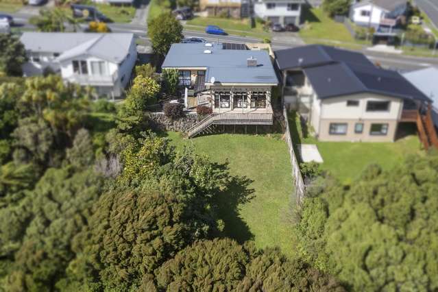 Views, Space, Style & Grace - Estate Sale