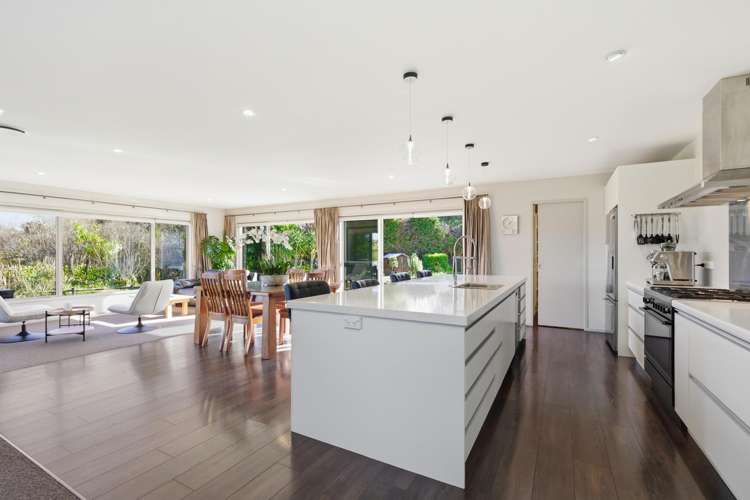 32 Paradise Place Matua_3