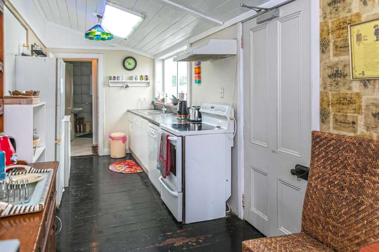 114 Fenton Street Thames_25