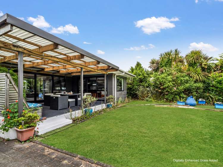 9 Cooper Avenue Holdens Bay_22