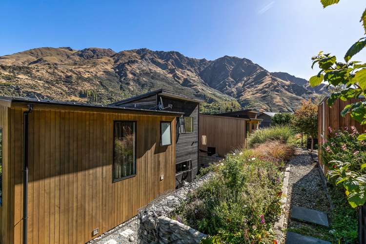 6 Redfern Terrace Arthurs Point_16