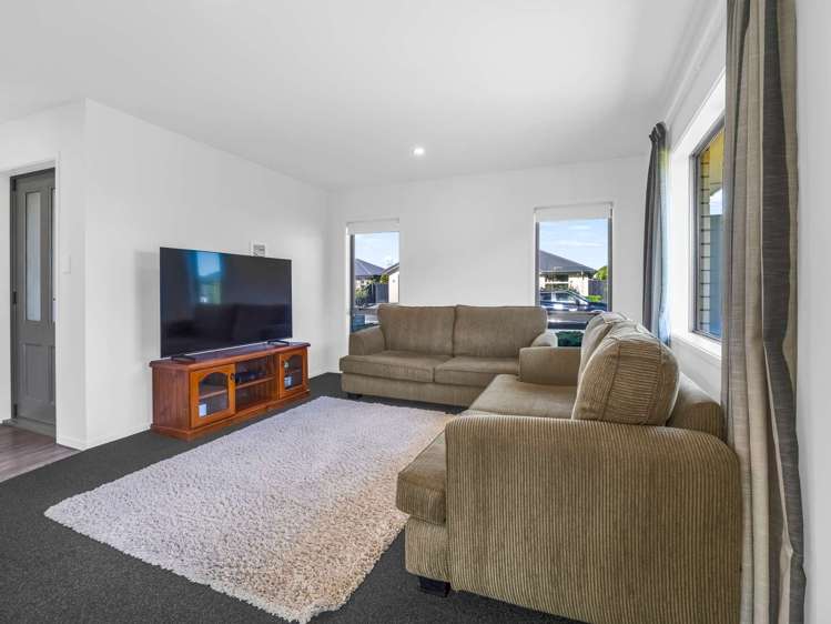 49 Bradbury Avenue_2