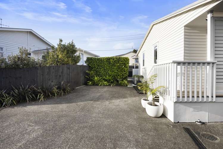 1/5 Hoheria Road Onehunga_23