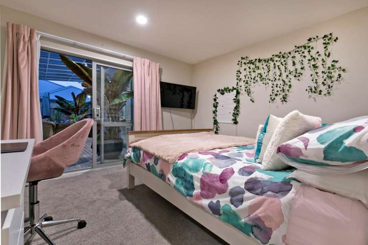 8 Davey Crescent Orewa_17