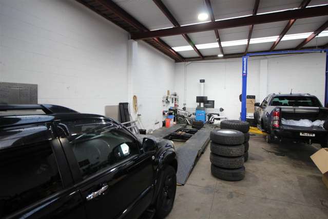 71 The Concourse Henderson_1