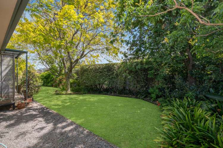 6 Araminta Place Beachlands_34