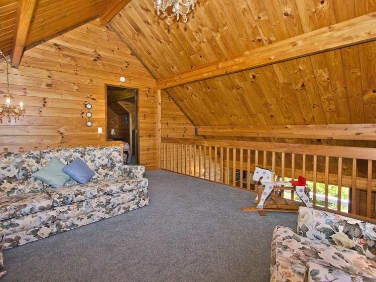 72a Hine Road Wainuiomata_8