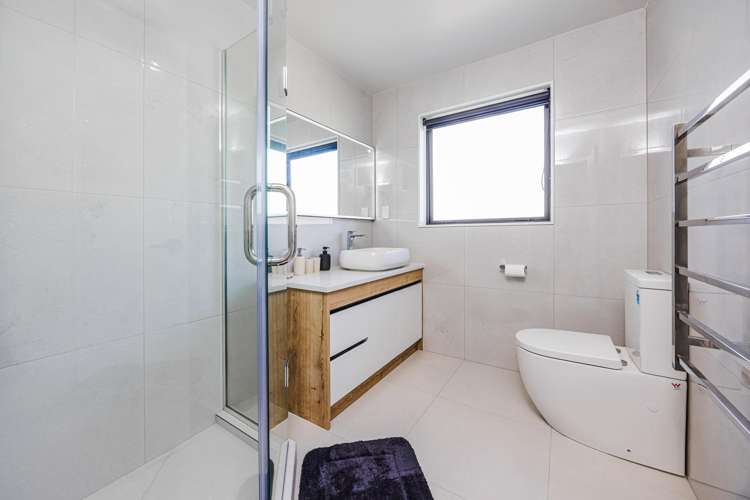 74 Tir Conaill Avenue Flat Bush_24