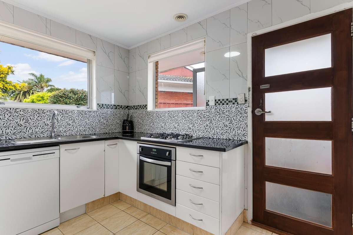 1/6 Pettit Place_4