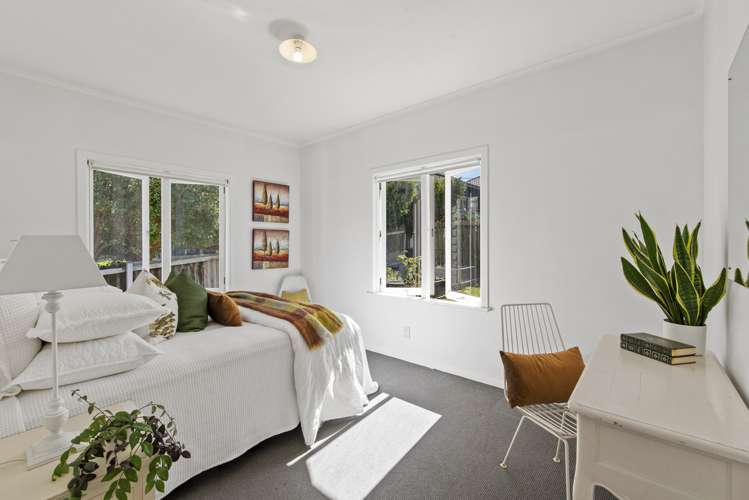 17 Lyndhurst Road Te Atatu South_11