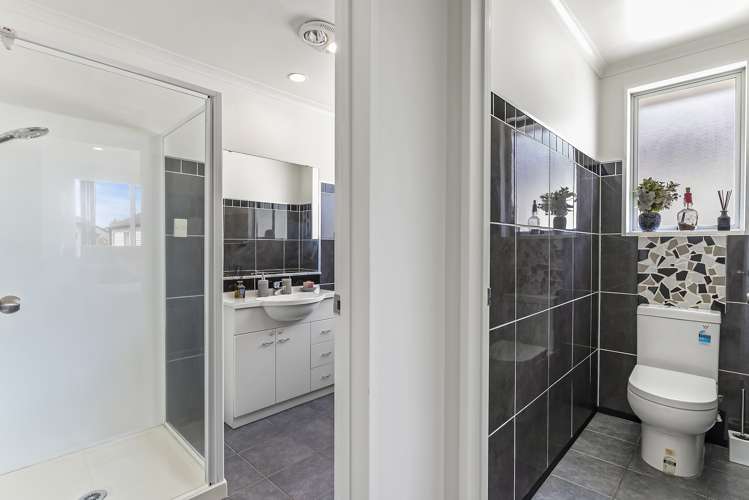 54 Bruce Pulman Drive Takanini_16