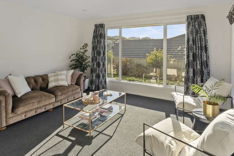 90 Washbourn Drive Richmond_8