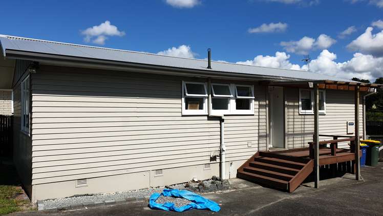 8 Orchid Place Te Atatu South_8