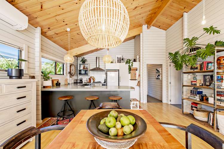 11 Swindells Road Waikuku Beach_10