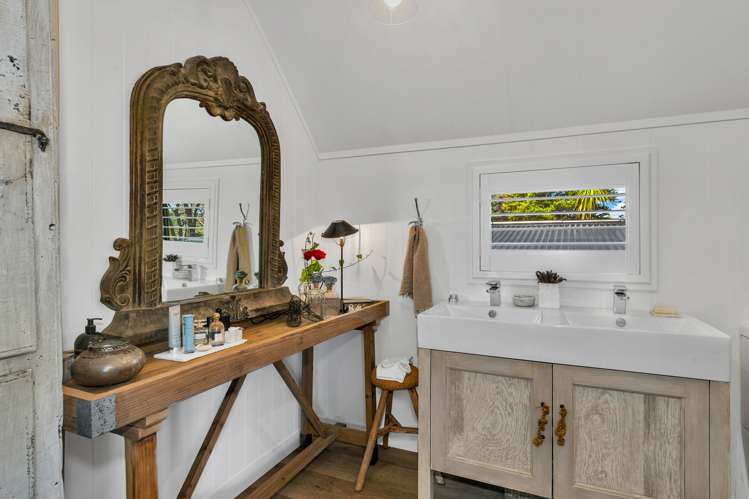 23 Giles Road Ostend_13