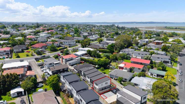 3/22 Coniston Avenue Te Atatu South_17