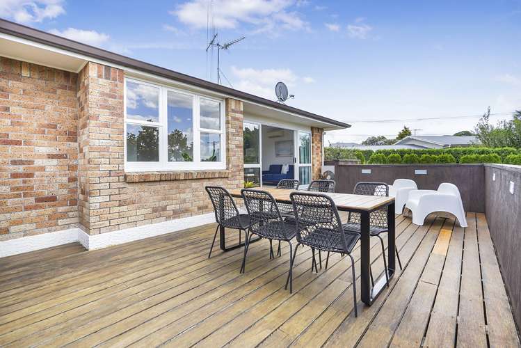 68 Acacia Crescent Glenview_10