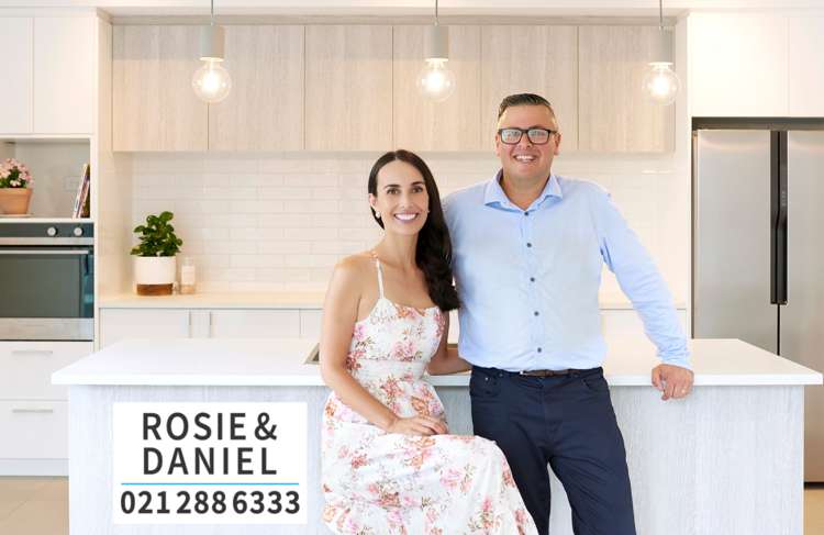 102 Beach Road Te Atatu Peninsula_25