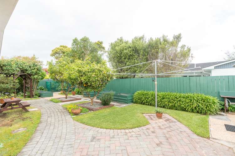 8 Hillary Street Chedworth_18