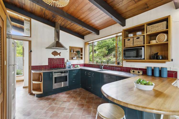 42a Nicholson Road Khandallah_6