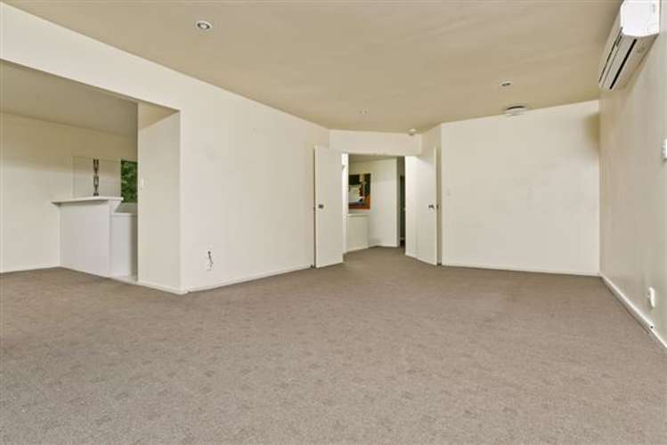 64 Heathcote Road Castor Bay_10