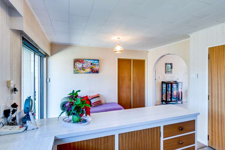 2/93 Riverbend Road Onekawa_9