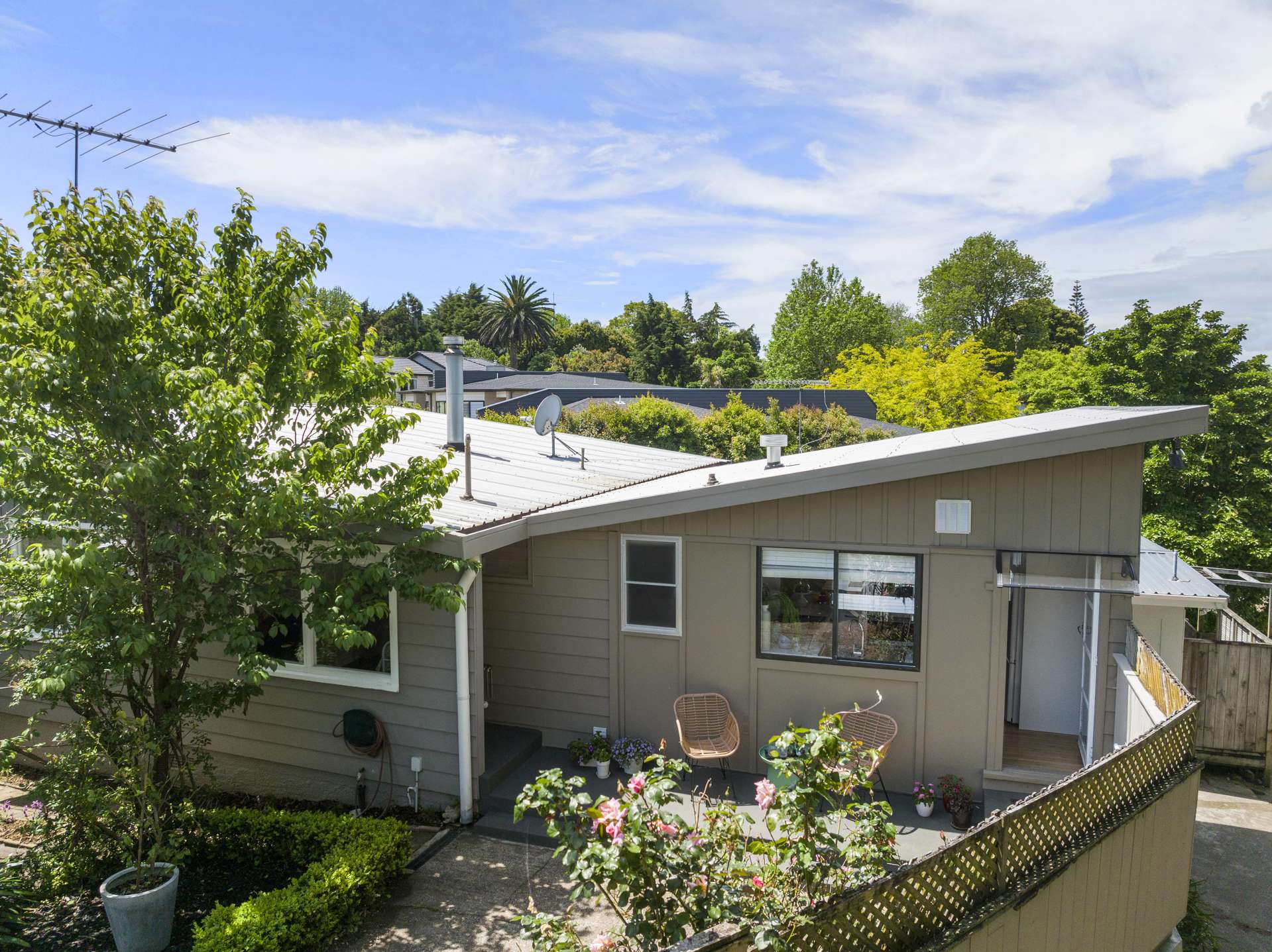 1/8 Greenhill Crescent Pakuranga Heights_0