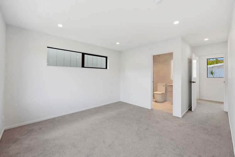 71B Simon Ellice Drive Bayview_17