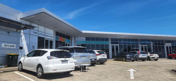 4/55 Karepiro Drive Stanmore Bay_7